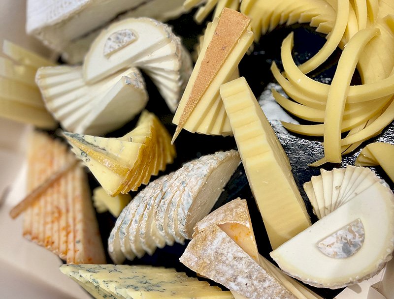 or-des-montagnes-plateau-fromage-mariage