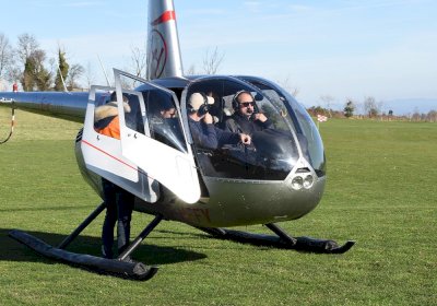 Séminaire et team building en hélicoptère Fly For You - Lyon — Animations — ANDREZIEUX-BOUTHEON